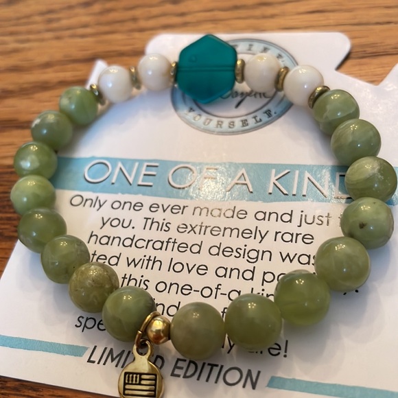 T Jazelle limited edition - Picture 3 of 3